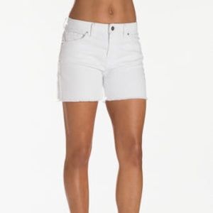Boston Proper- Frayed Hem Jean Shorts- Sz 4- NWOT